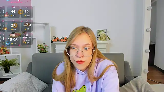 LayriantaVee online show from 09.30.25