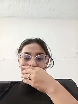 Ary-18 online show from 10.27.25