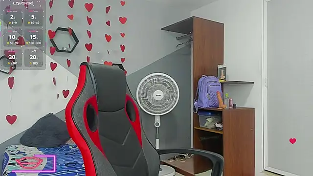 Danniela rivera online show from 03.05.25