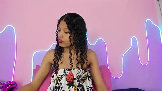 Mingie Rouse online show from 03.10.25