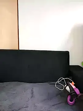 pixie-na online show from 12.02.25