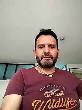 RogueTraveler online show from 02.13.25