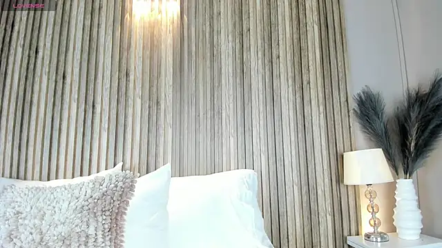 Snapshot of HannaPaola chatting on 02.01.26 HannaPaola online show from 02.01.26