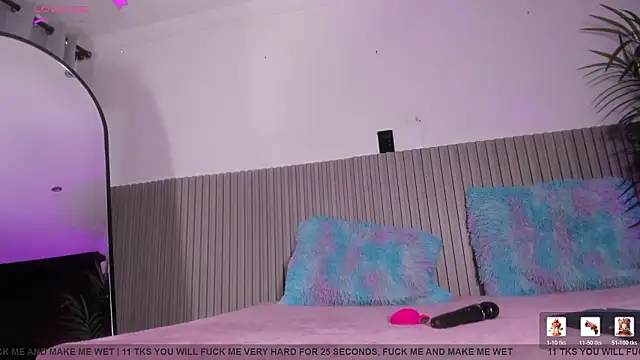 valentina lux online show from 03.29.26