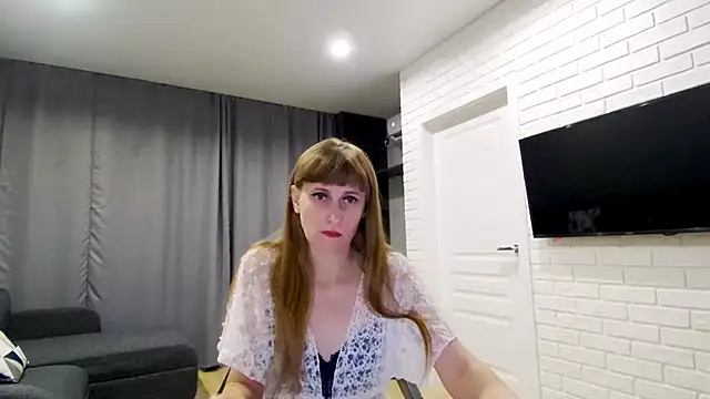 Daniella Lorente online show from 10.18.25