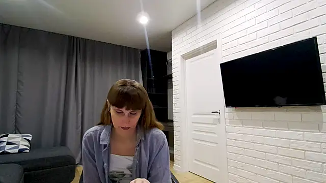Daniella Lorente online show from 05.12.26