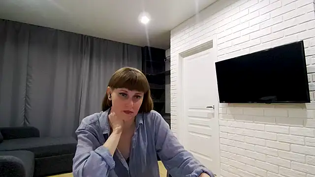 Daniella Lorente online show from 05.14.26