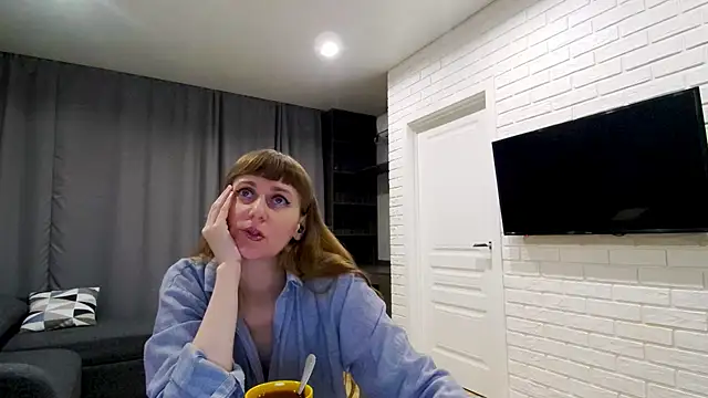 Daniella Lorente online show from 05.21.26