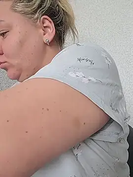 Anna Curvy online show from 03.20.26