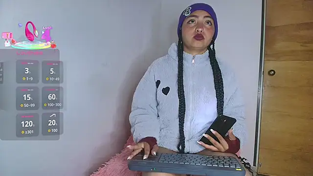 Snapshot of Dailyn_Adams chatting on 12.03.25 Dailyn Adams online show from 12.03.25