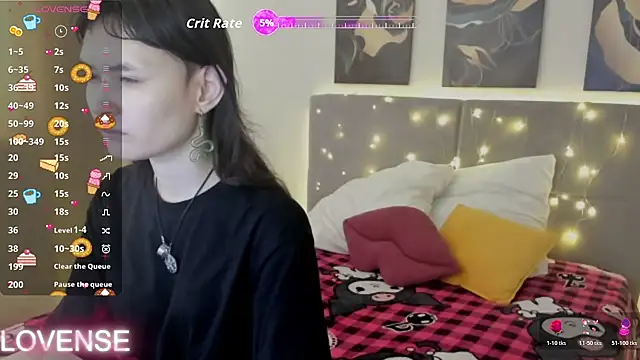 Emily Strikeee online show from 04.03.26