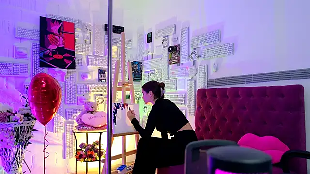 EvaThopson online show from 02.13.25