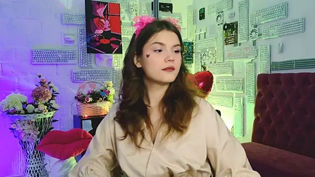 EvaThopson online show from 02.14.25