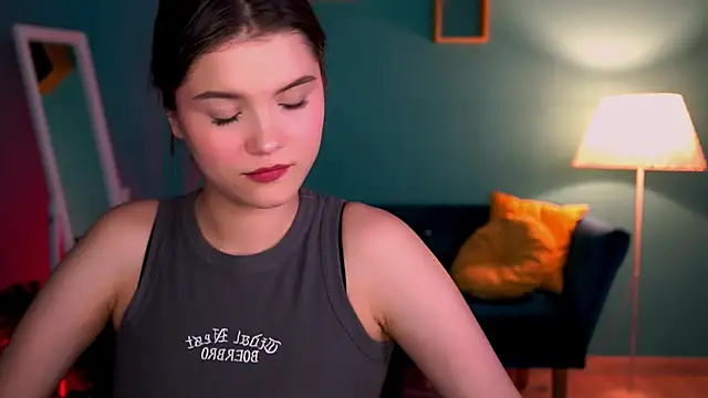 EvaThopson online show from 03.02.25