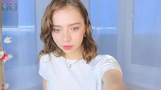 Snapshot of KellyAdderiy chatting on 10.26.25 KellyAdderiy online show from 10.26.25