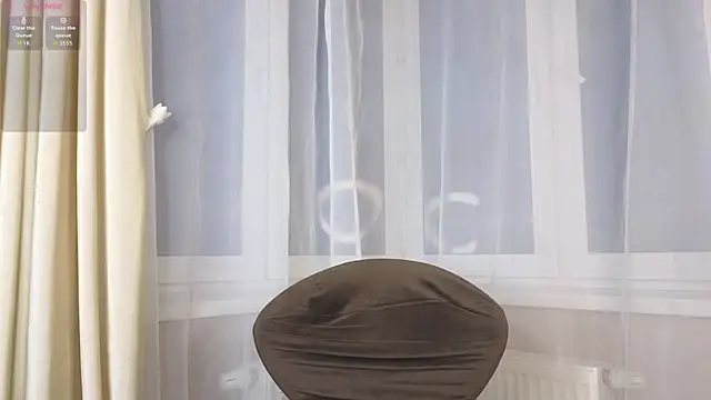 Snapshot of KellyAdderiy chatting on 11.02.25 KellyAdderiy online show from 11.02.25