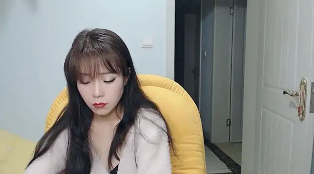 Snapshot of SuSushi728 chatting on 02.21.25 SuSushi728 online show from 02.21.25
