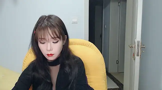 Snapshot of SuSushi728 chatting on 03.02.25 SuSushi728 online show from 03.02.25