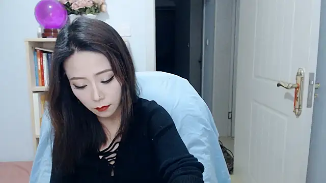 SuSushi728 online show from 04.23.26