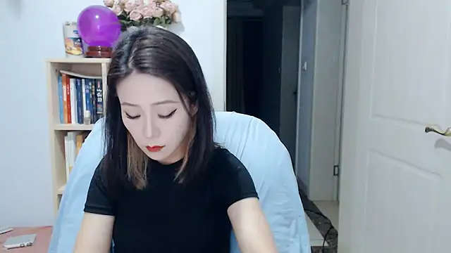 Snapshot of SuSushi728 chatting on 06.26.26 SuSushi728 online show from 06.26.26