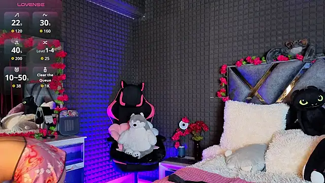 SolBeaumont1 online show from 02.24.26