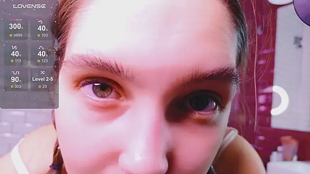 lylylovesyou online show from 02.21.26