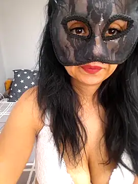 Barby8787 online show from 04.13.26