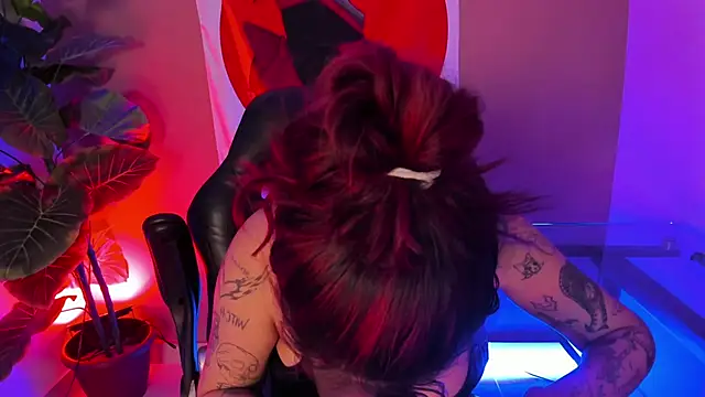 Snapshot of AnnikaMerliahh_ chatting on 03.06.25 AnnikaMerliahh online show from 03.06.25