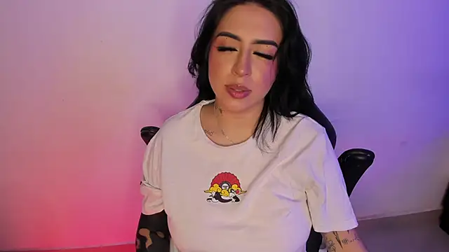 Snapshot of AnnikaMerliahh_ chatting on 09.23.25 AnnikaMerliahh online show from 09.23.25