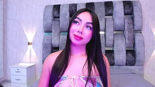 Snapshot of gaby_desire777 chatting on 03.14.25 gaby desire777 online show from 03.14.25