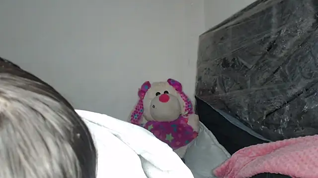 skinny sweet2411 online show from 01.11.26