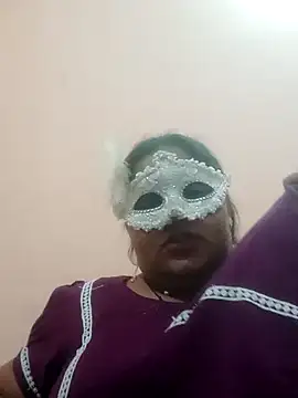 Snapshot of seemi_bhabhi chatting on 03.07.25 seemi bhabhi online show from 03.07.25