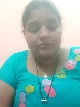 Snapshot of seemi_bhabhi chatting on 03.16.25 seemi bhabhi online show from 03.16.25