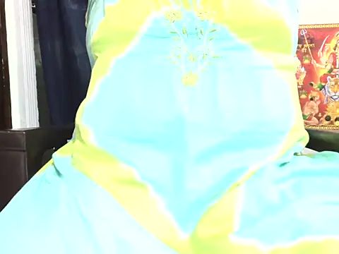 Snapshot of seemi_bhabhi chatting on 02.24.26 seemi bhabhi online show from 02.24.26