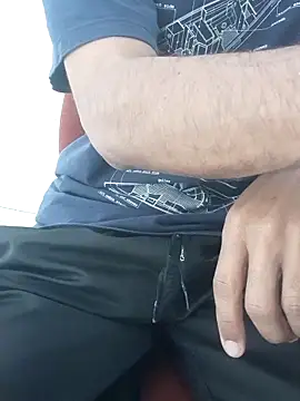 bbehemothh online show from 10.15.25