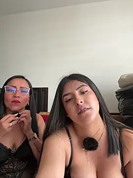 kim zaratte online show from 05.26.26