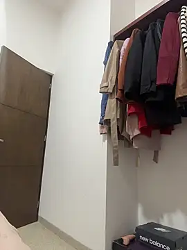 Snapshot of diosagriega_1 chatting on 12.16.25 diosagriega 1 online show from 12.16.25