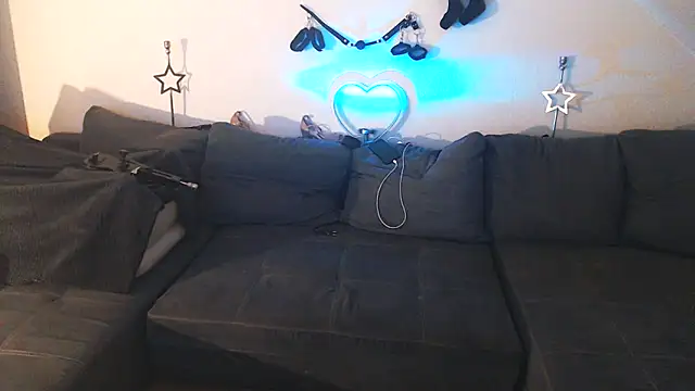 DevilsAngel13 online show from 03.20.25