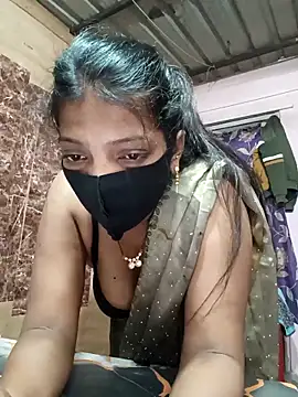 queensenorita online show from 04.16.26