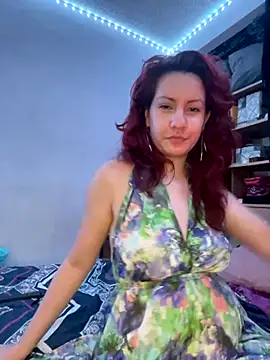 Nina-Chick777 online show from 09.25.25