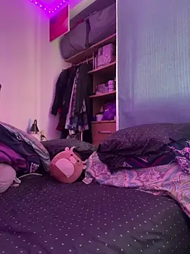 Nina-Chick777 online show from 02.25.26