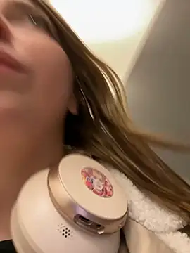 Sunny   Bunny online show from 01.11.25