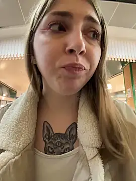 Sunny   Bunny online show from 01.15.25