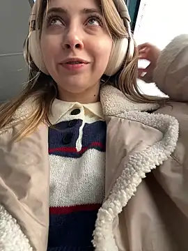 Sunny   Bunny online show from 03.15.25