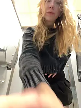 Sunny   Bunny online show from 10.18.25