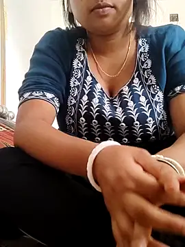 Priya 2222 online show from 03.04.25