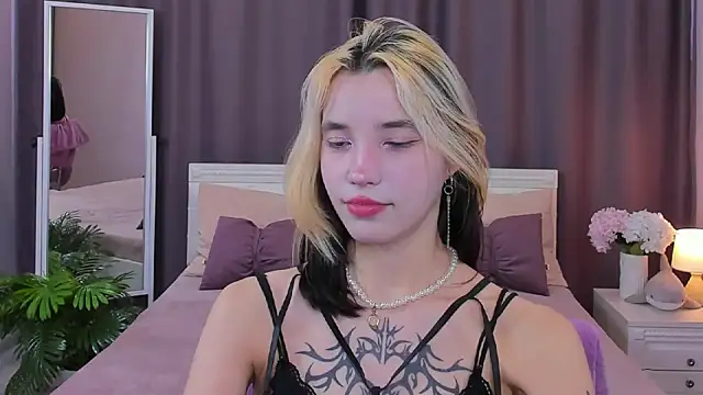 Snapshot of as1an_girlfriend chatting on 02.04.25 as1an girlfriend online show from 02.04.25