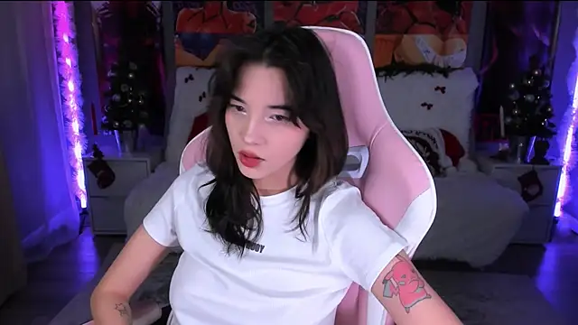 as1an girlfriend online show from 12.21.25