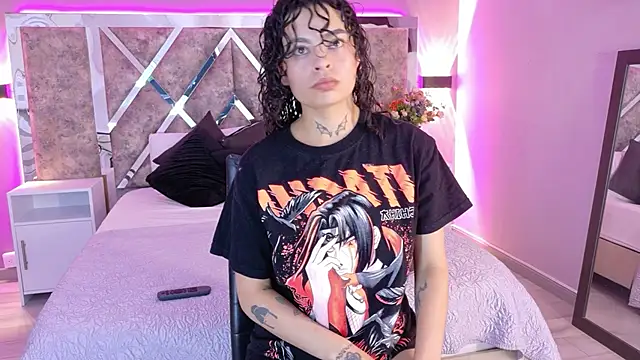 KatherineGomez online show from 05.18.26