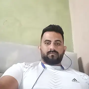 Snapshot of Vickymehra005 chatting on 11.20.25 Vickymehra005 online show from 11.20.25
